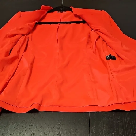 EXPRESS Vibrant Coral Coloured Women's Blazer - Picture 7 of 8